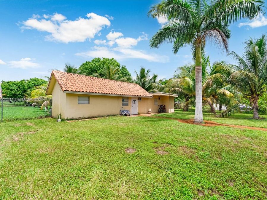 Property Image 44