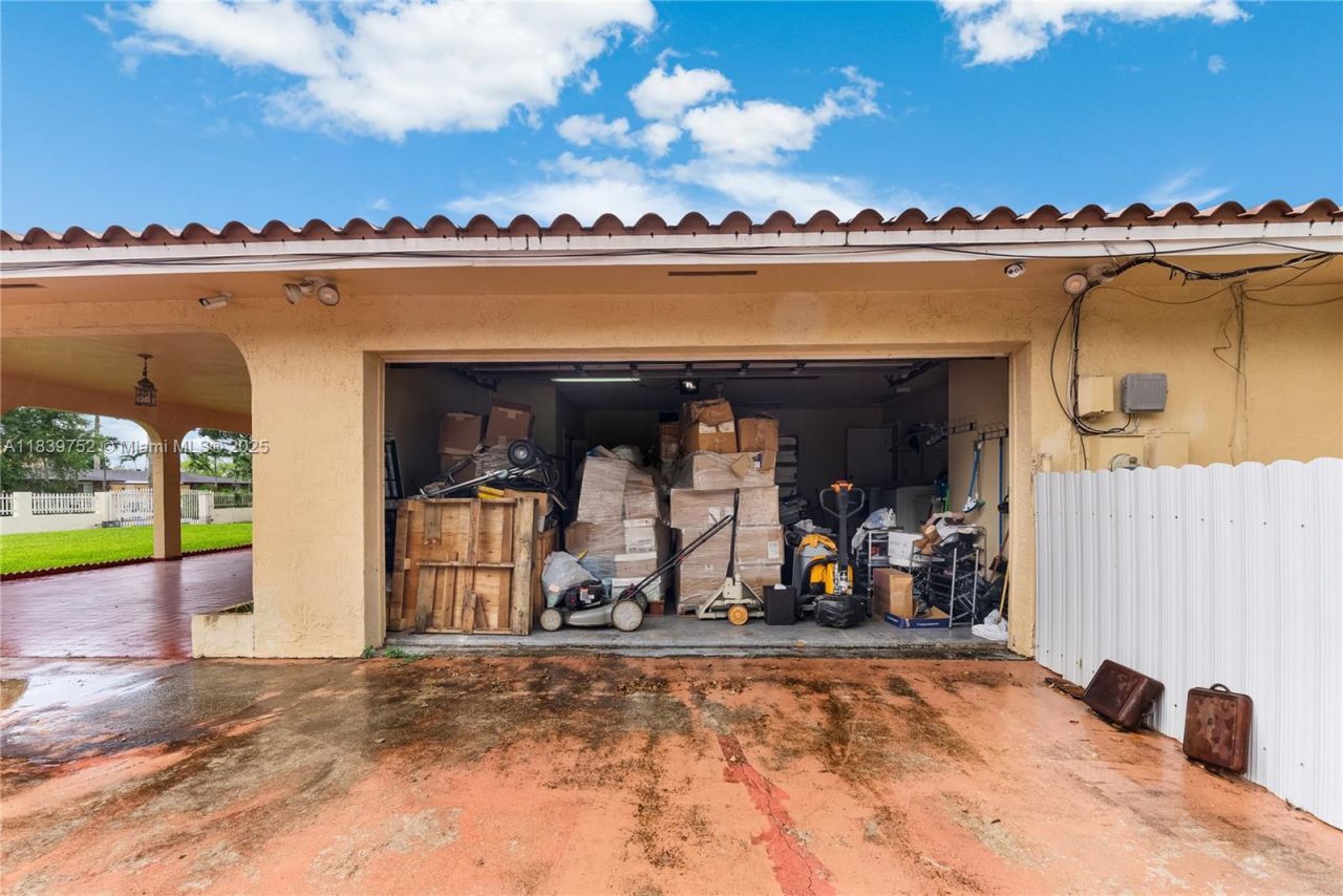 400 NW 128th Ave, Miami, FL 33182 Photo