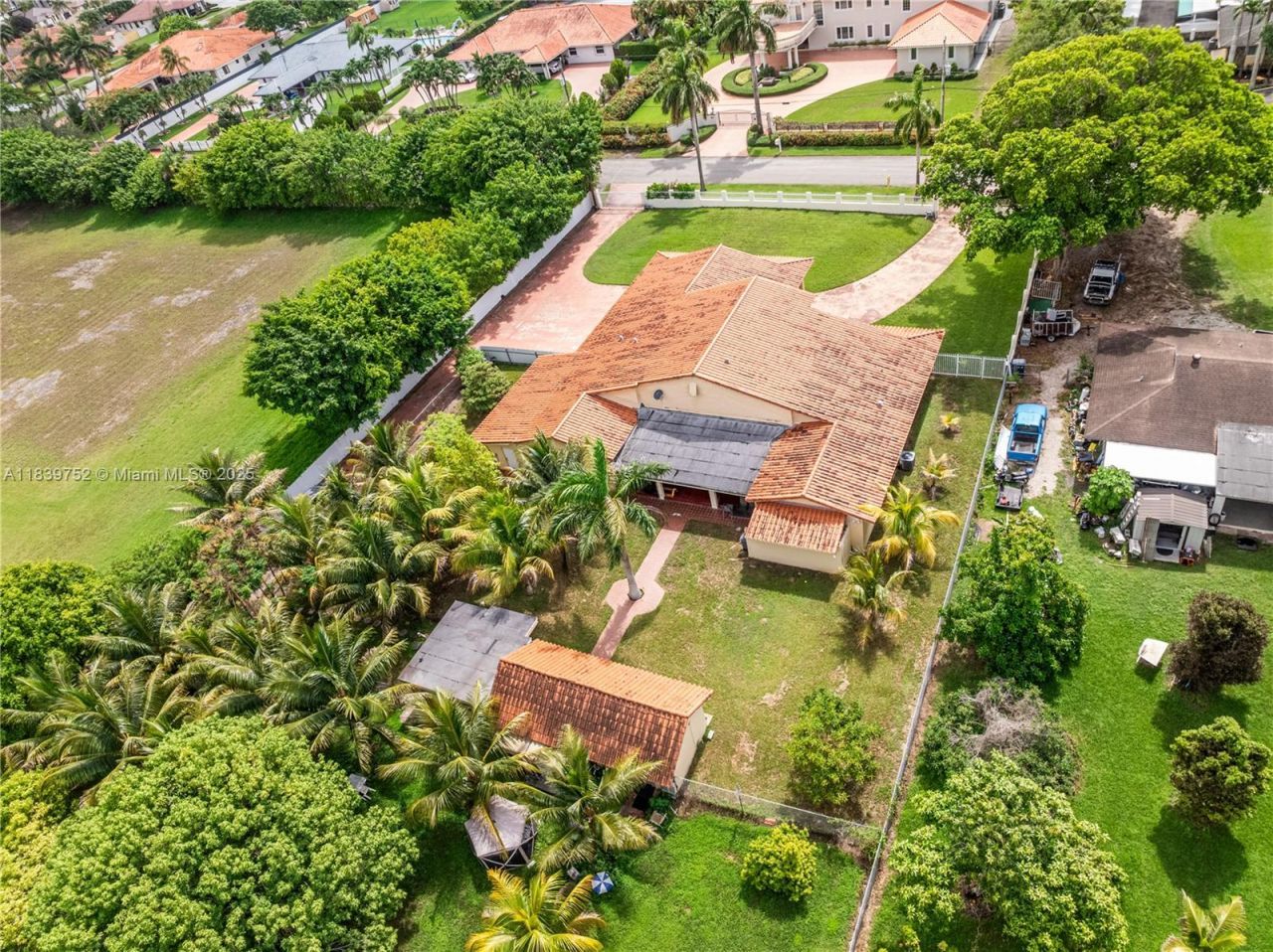 400 NW 128th Ave, Miami, FL 33182 Photo