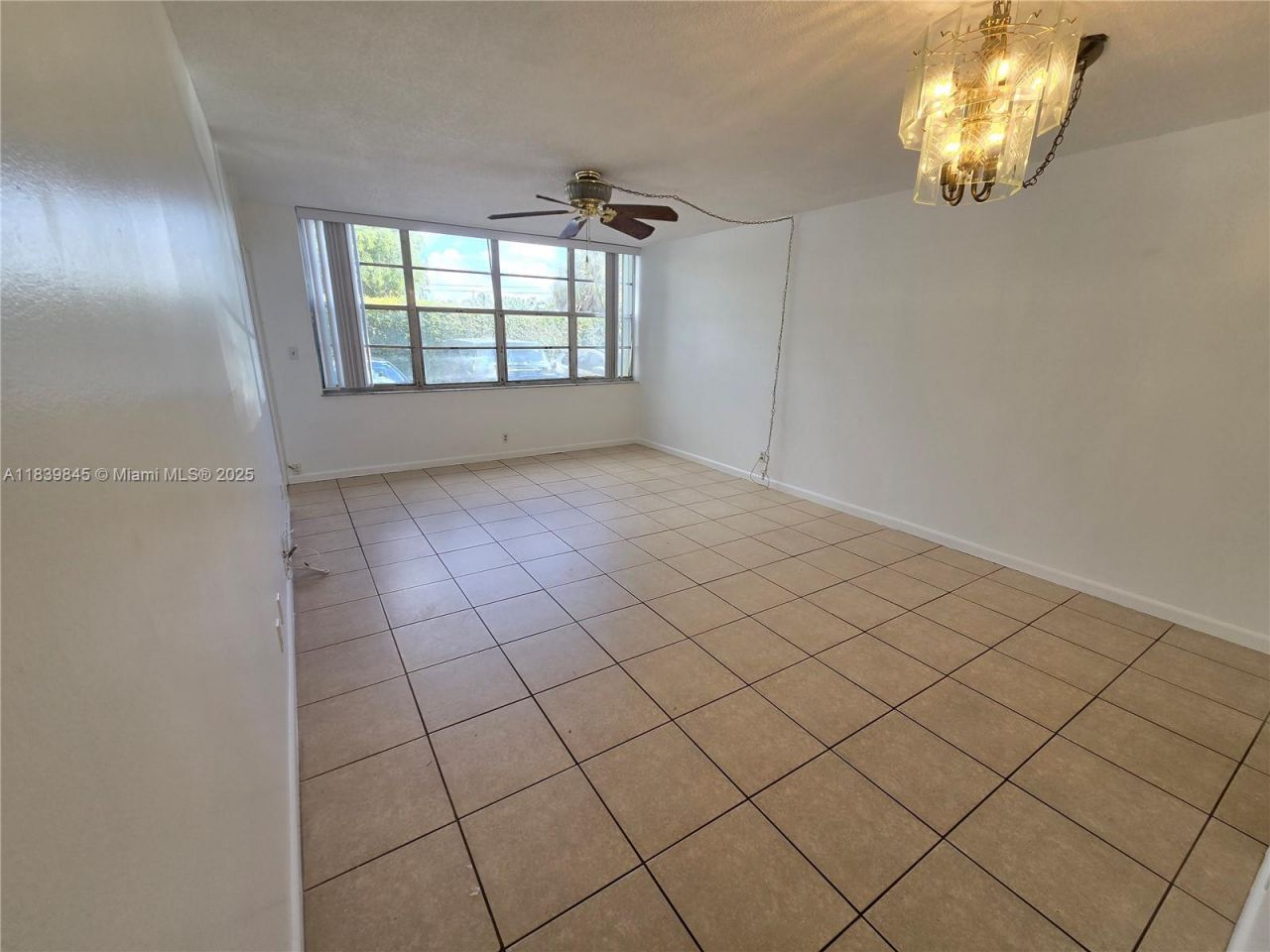 2731 Taft St, Unit 102, Hollywood, FL 33020 Photo
