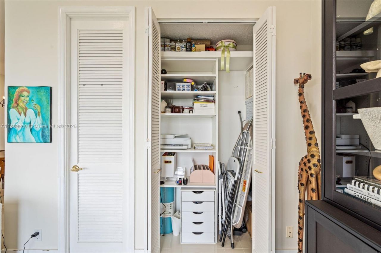 20379 W Country Club Dr, Unit PH38, Aventura, FL 33180 Photo