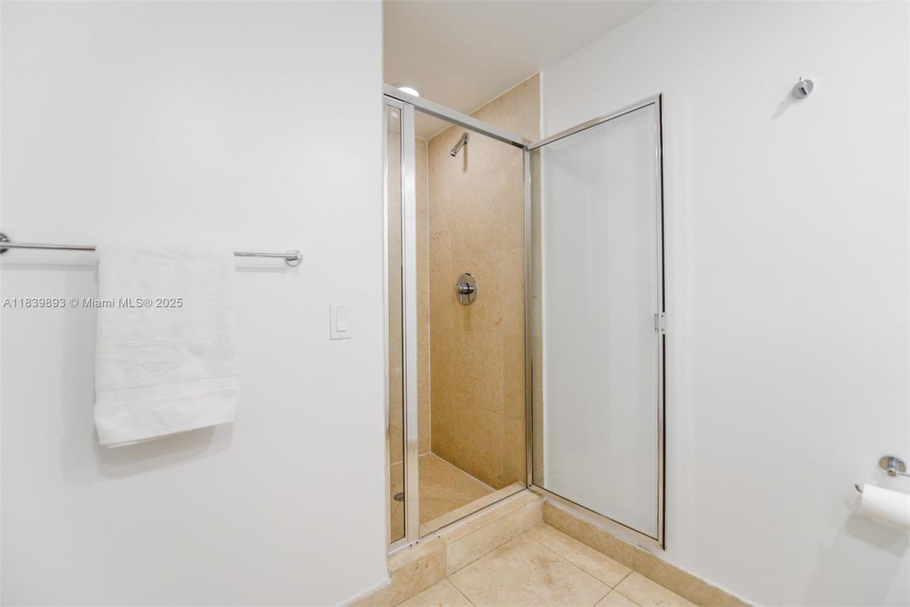 485 Brickell Ave, Unit 2908, Miami, FL 33131 Photo