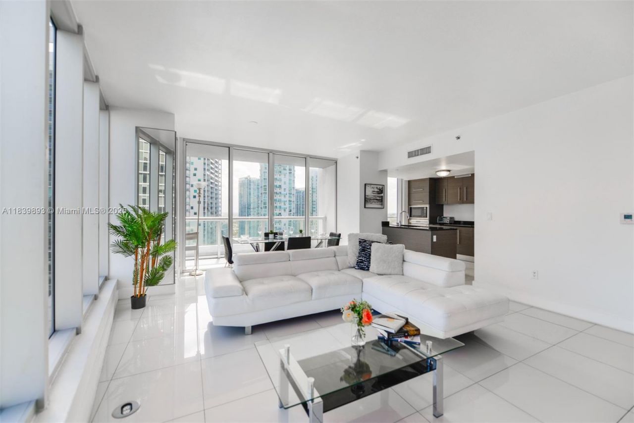 485 Brickell Ave, Unit 2908, Miami, FL 33131 Photo