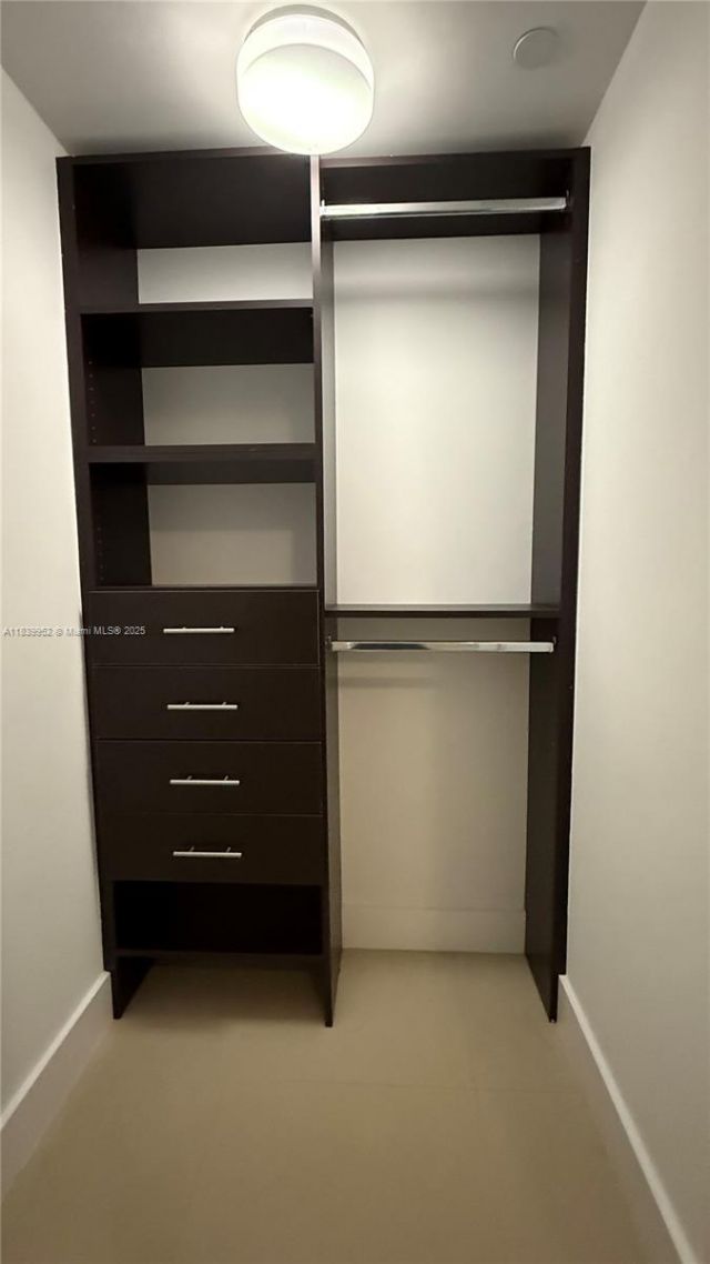 6000 Collins Ave, Unit 323, Miami Beach, FL 33140 Photo