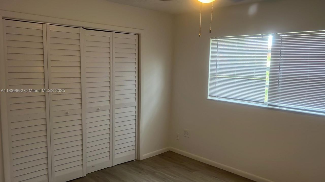 7230 NW 3rd St, Miami, FL 33126 Photo