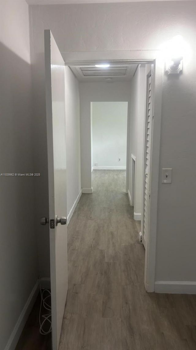 7230 NW 3rd St, Miami, FL 33126 Photo