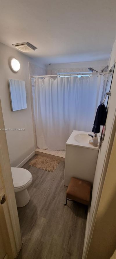 7230 NW 3rd St, Miami, FL 33126 Photo