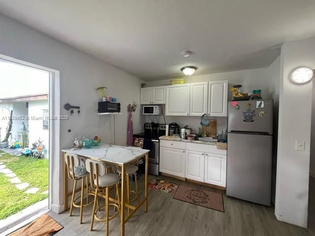 7230 NW 3rd St, Miami, FL 33126 Photo