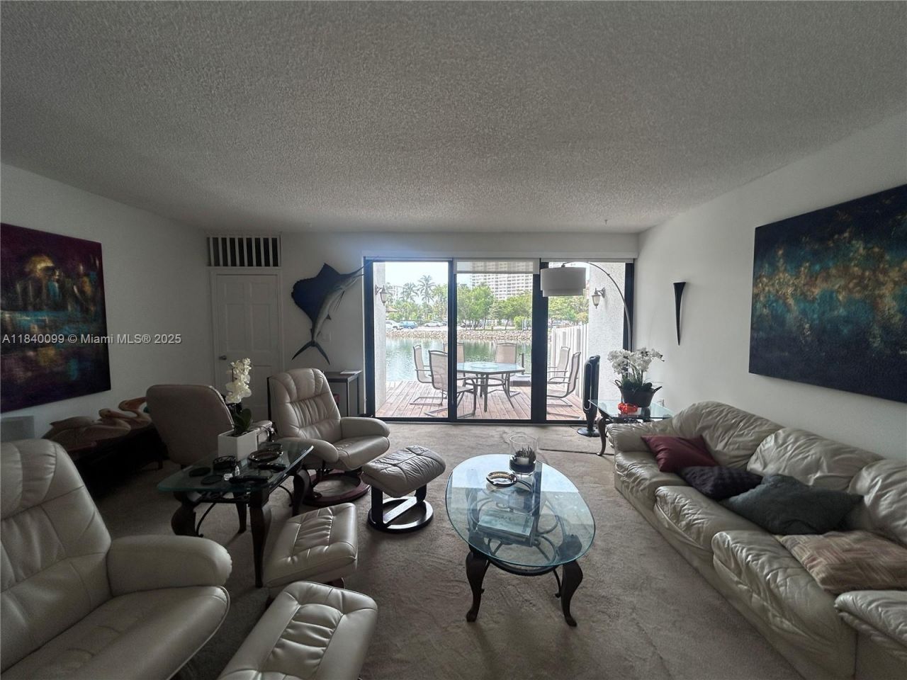 324 Poinciana Dr, Unit 906, Sunny Isles Beach, FL 33160 Photo