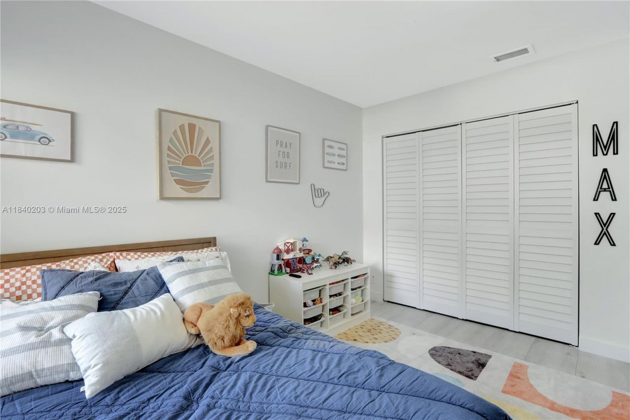 23273 Water Cir, Boca Raton, FL 33486 Photo