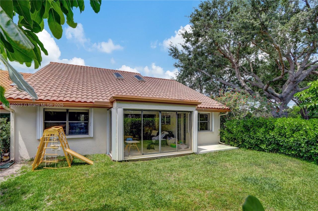 23273 Water Cir, Boca Raton, FL 33486 Photo