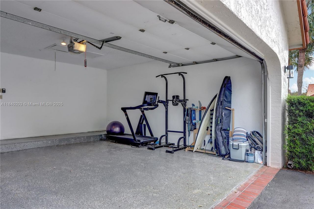 23273 Water Cir, Boca Raton, FL 33486 Photo