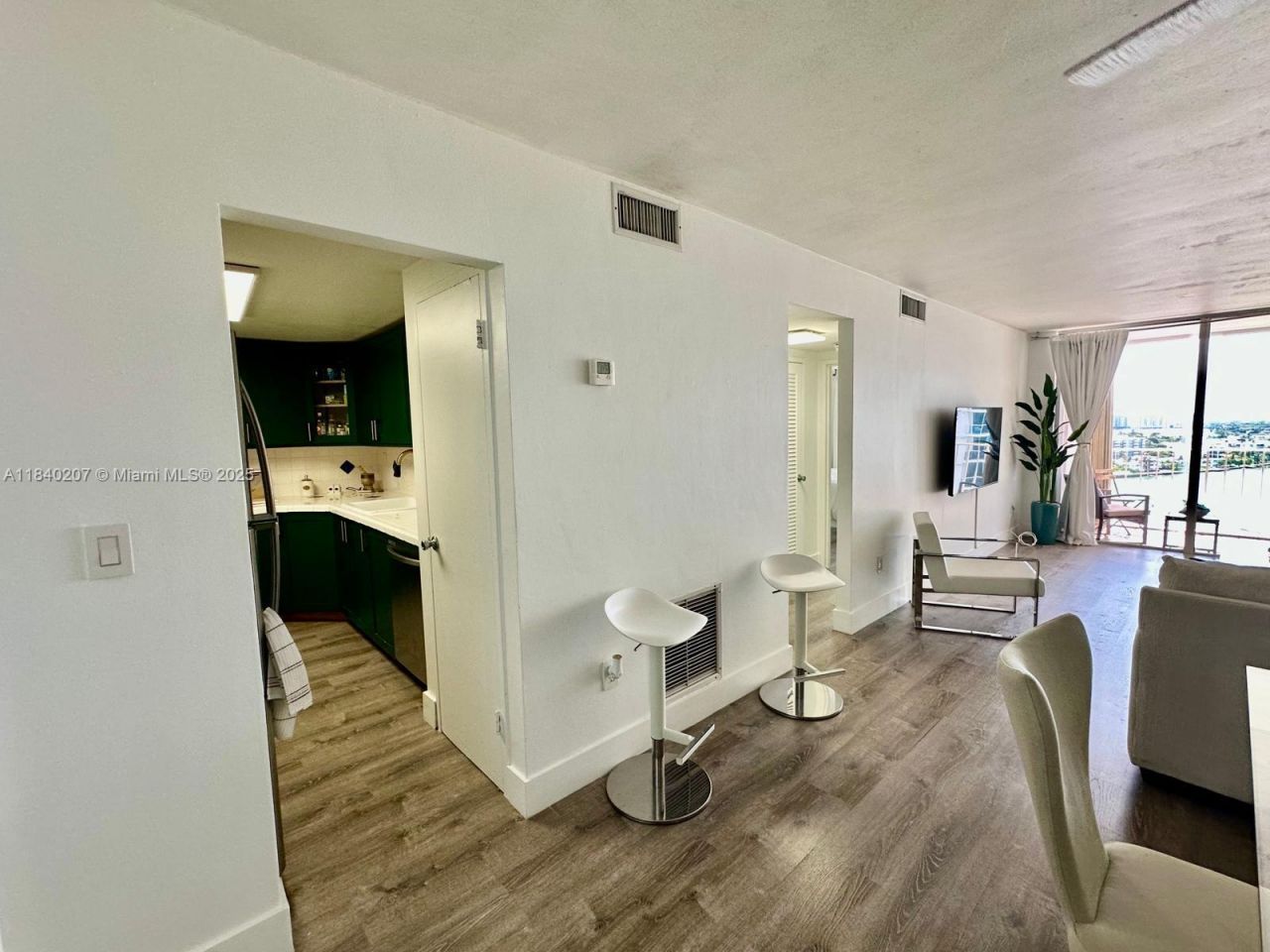 1865 79th St Cswy, Unit 16E, North Bay Village, FL 33141 Photo