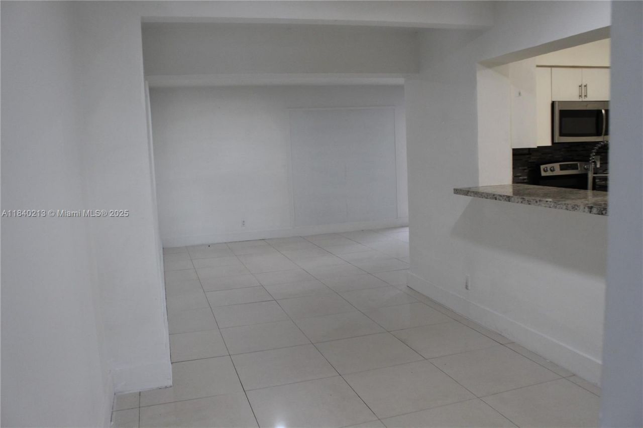 Please Call For Address, Hollywood, FL 33024 Photo