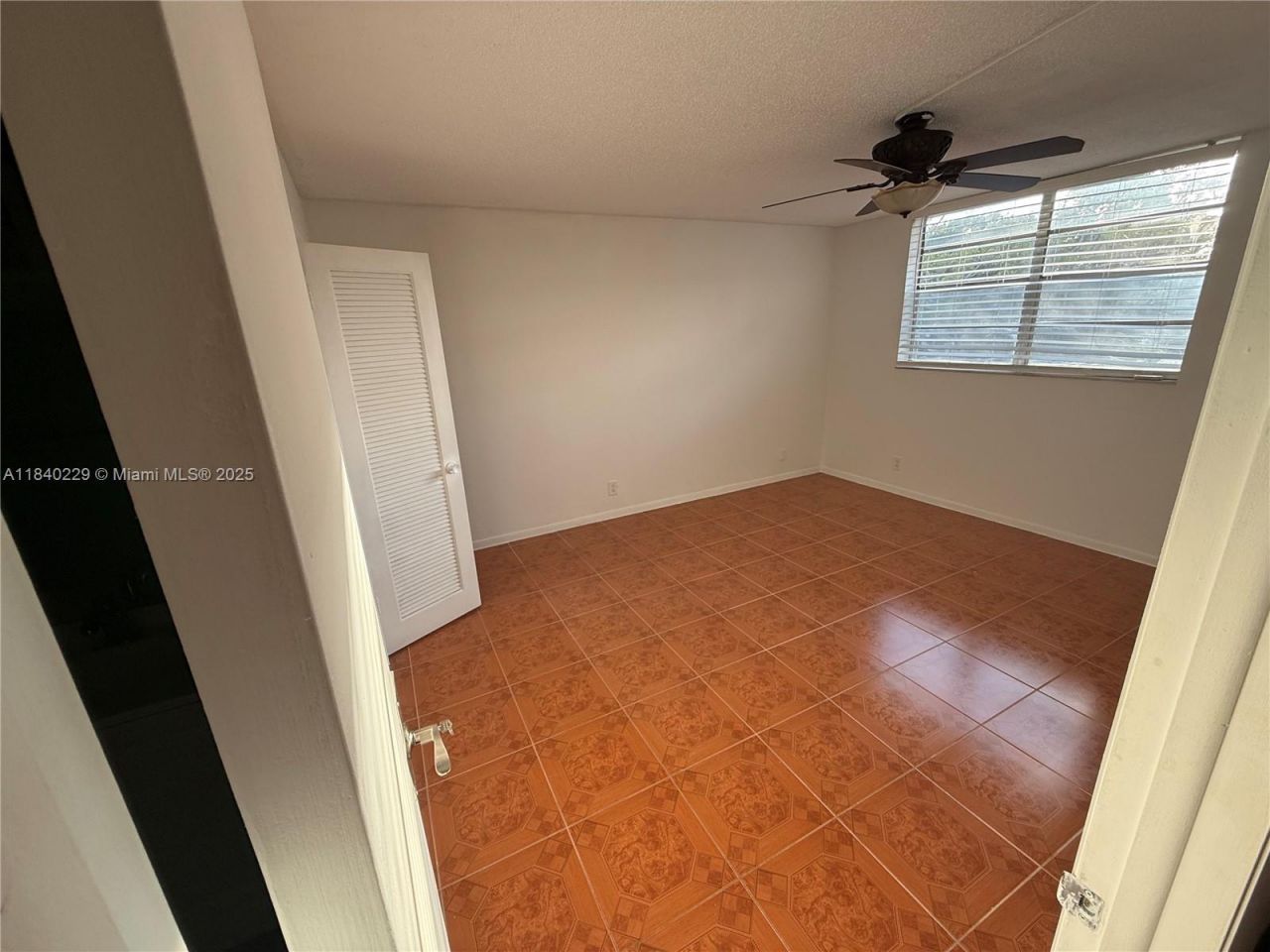 3001 NW 48th Ave, Unit 444, Lauderdale Lakes, FL 33313 Photo