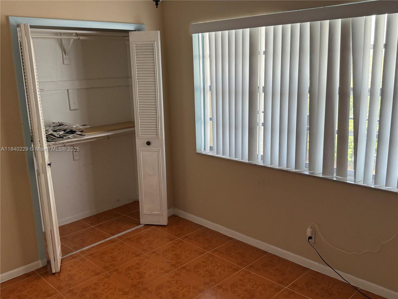 3001 NW 48th Ave, Unit 444, Lauderdale Lakes, FL 33313 Photo