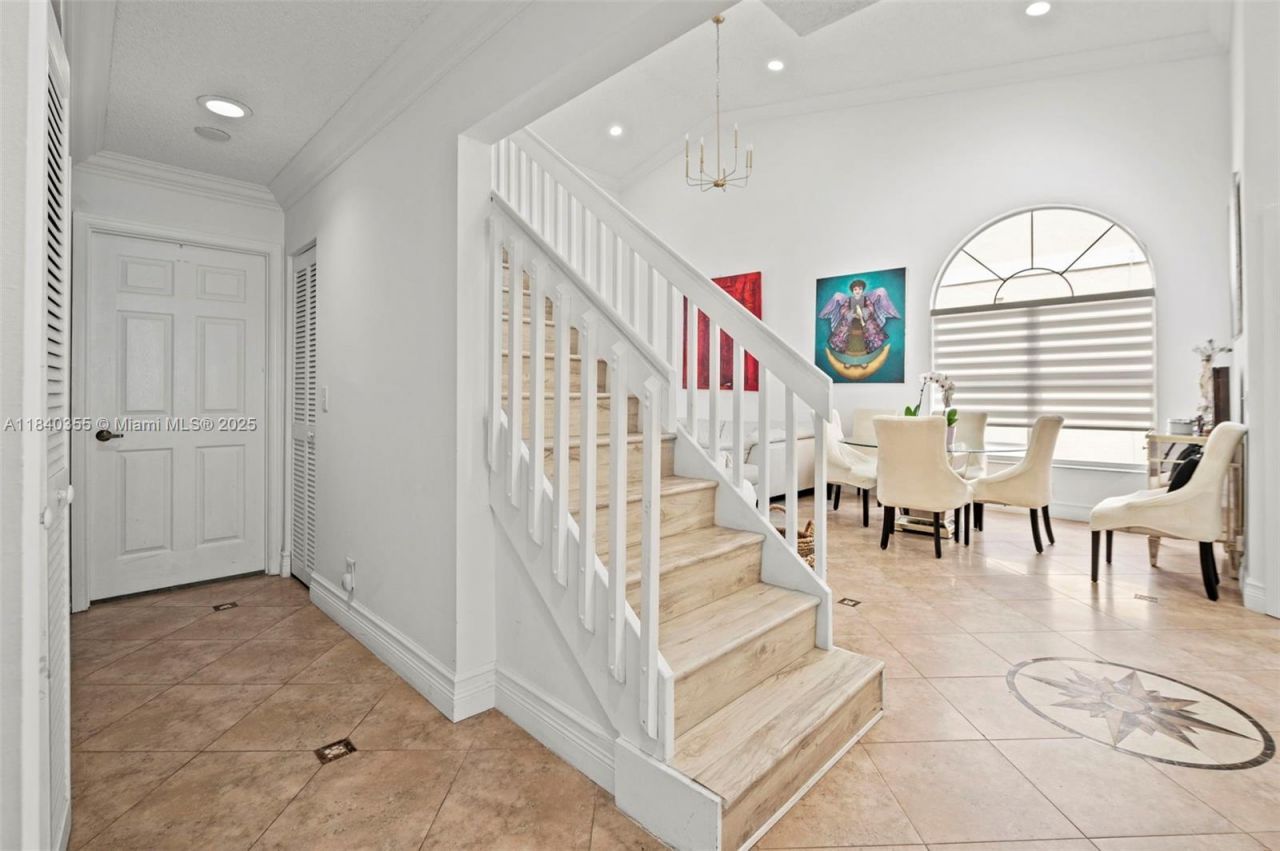 9384 NW 8th Cir, Plantation, FL 33324 Photo