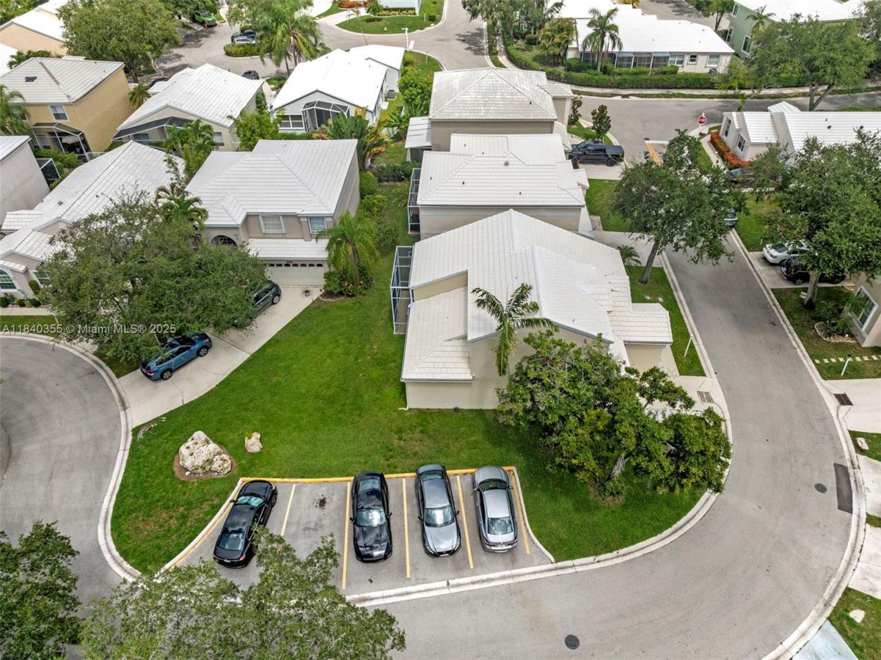 9384 NW 8th Cir, Plantation, FL 33324 Photo