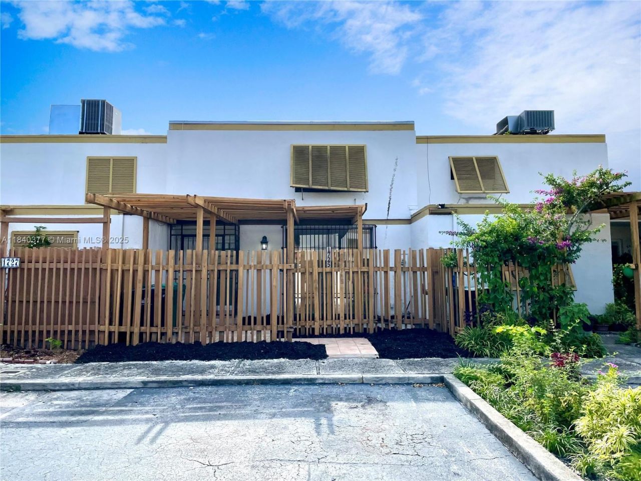 1725 SW 131st Place Cir S, Miami, FL 33175 Photo