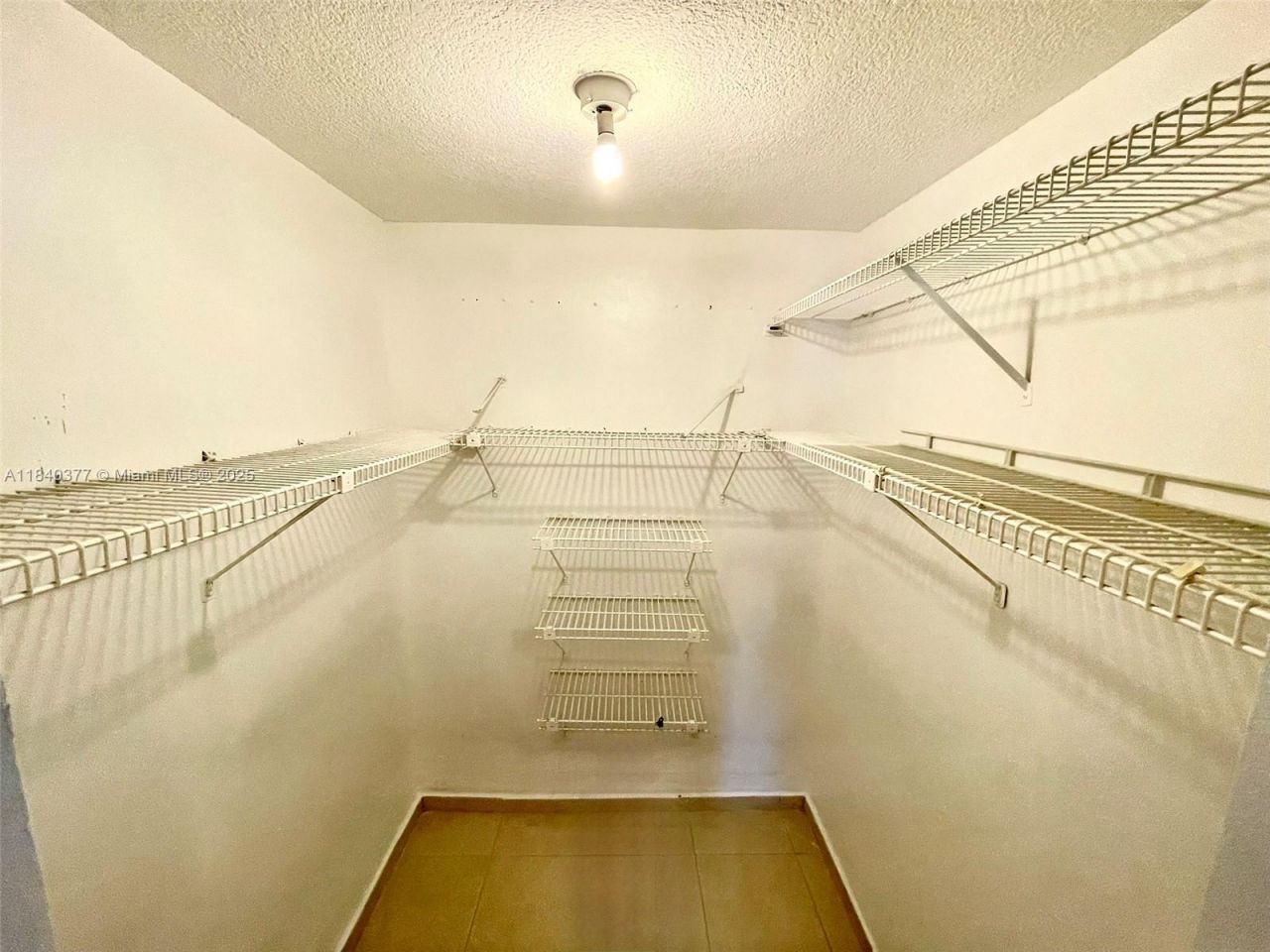 1725 SW 131st Place Cir S, Miami, FL 33175 Photo