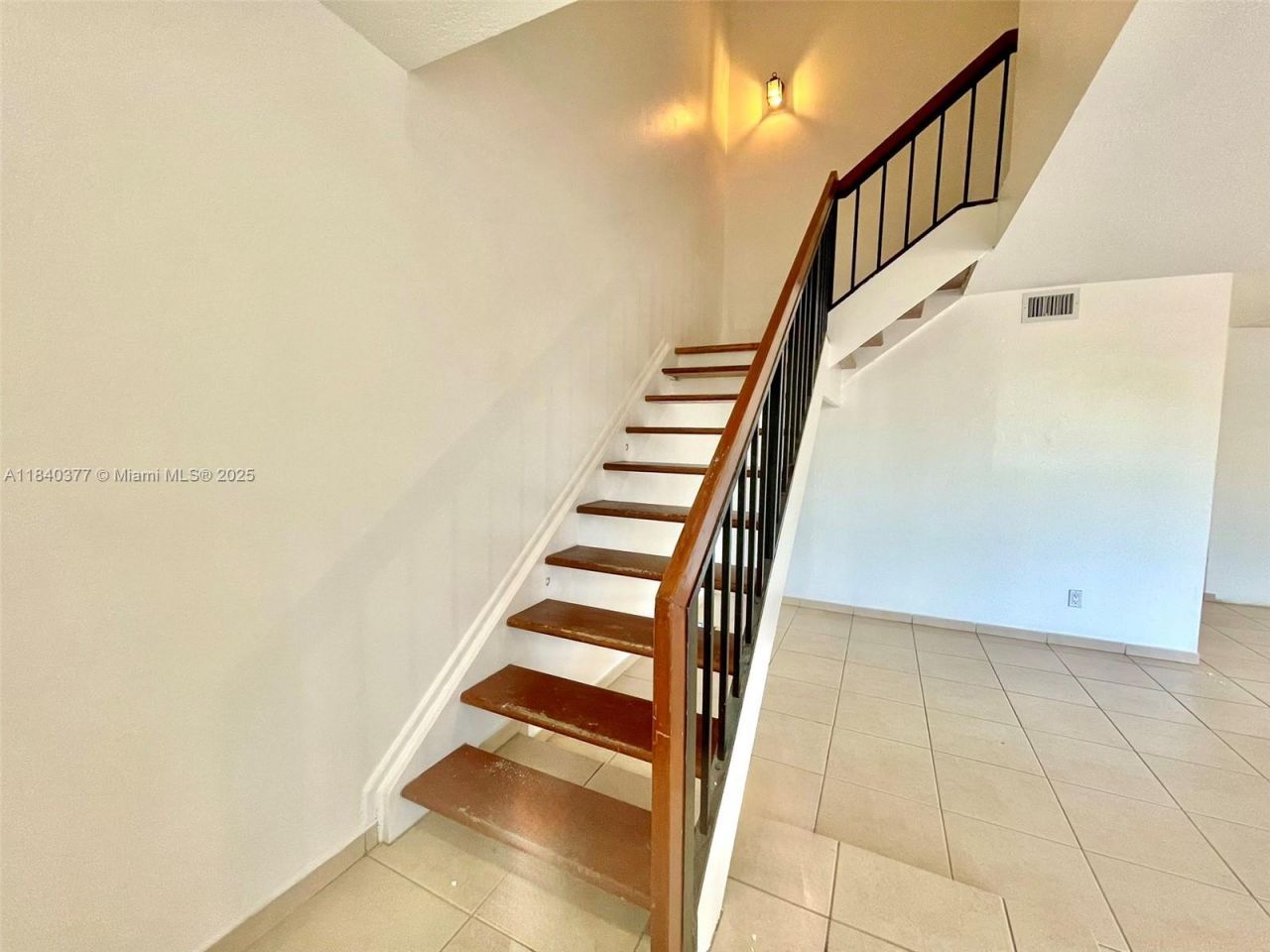 1725 SW 131st Place Cir S, Miami, FL 33175 Photo