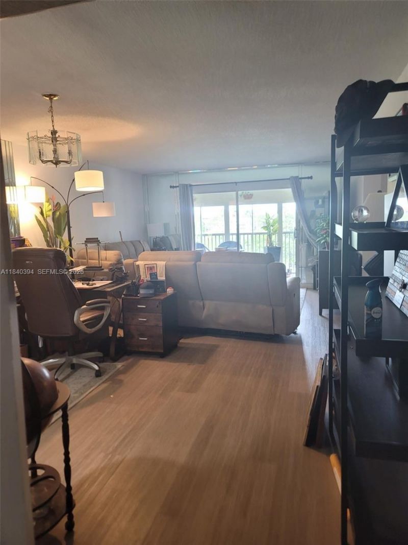 12950 SW 7th Ct, Unit 404A, Pembroke Pines, FL 33027 Photo