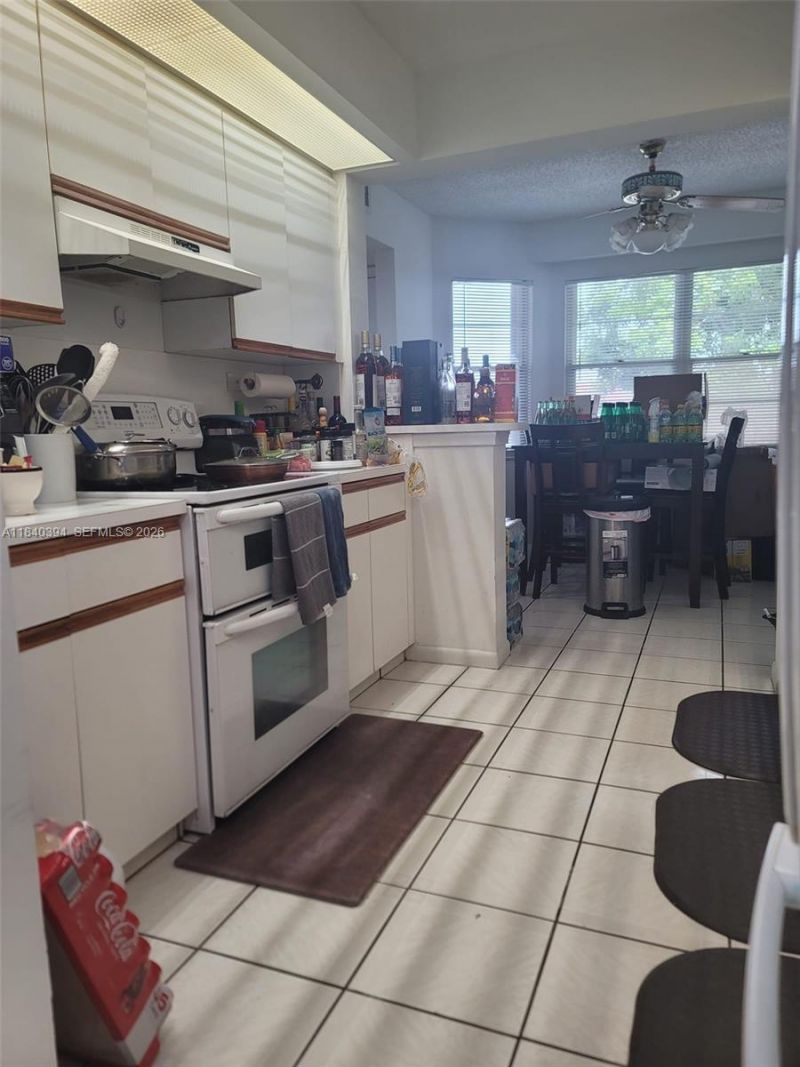 12950 SW 7th Ct, Unit 404A, Pembroke Pines, FL 33027 Photo