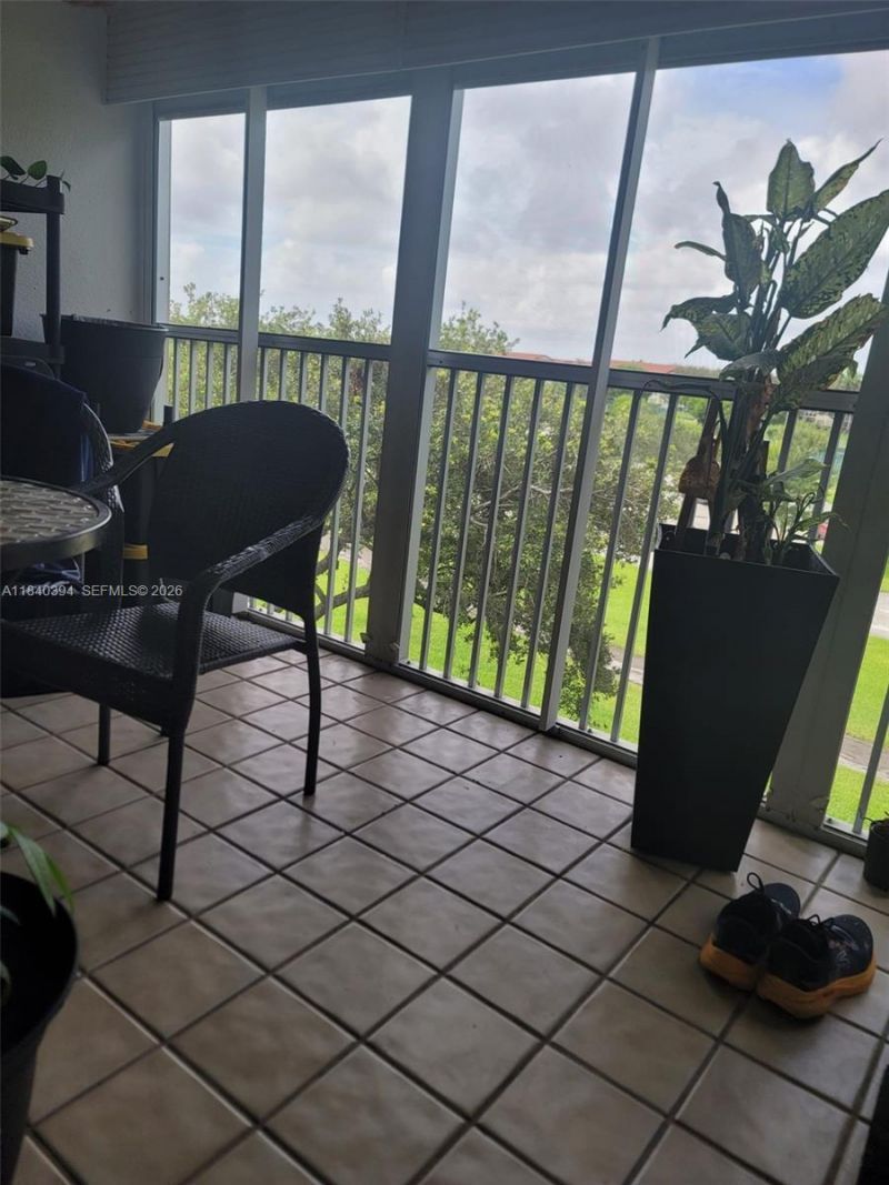 12950 SW 7th Ct, Unit 404A, Pembroke Pines, FL 33027 Photo