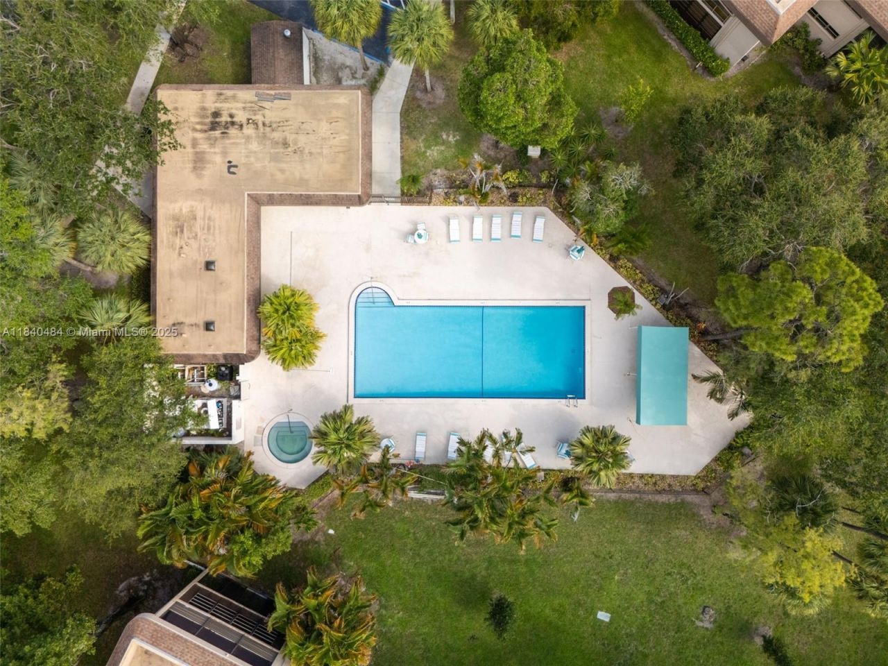 7625 NW 79th Ave, Unit 101, Tamarac, FL 33321 Photo