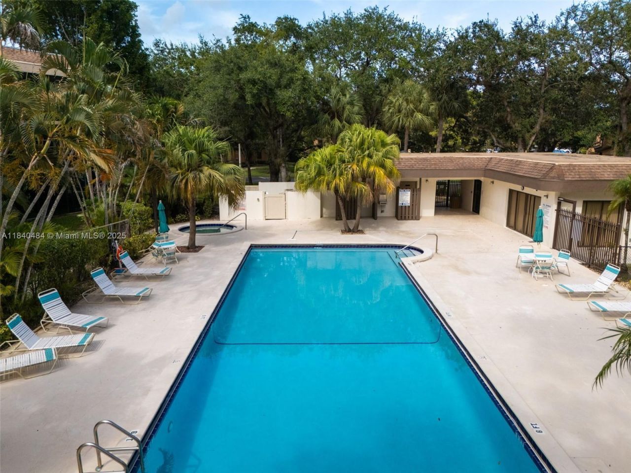 7625 NW 79th Ave, Unit 101, Tamarac, FL 33321 Photo