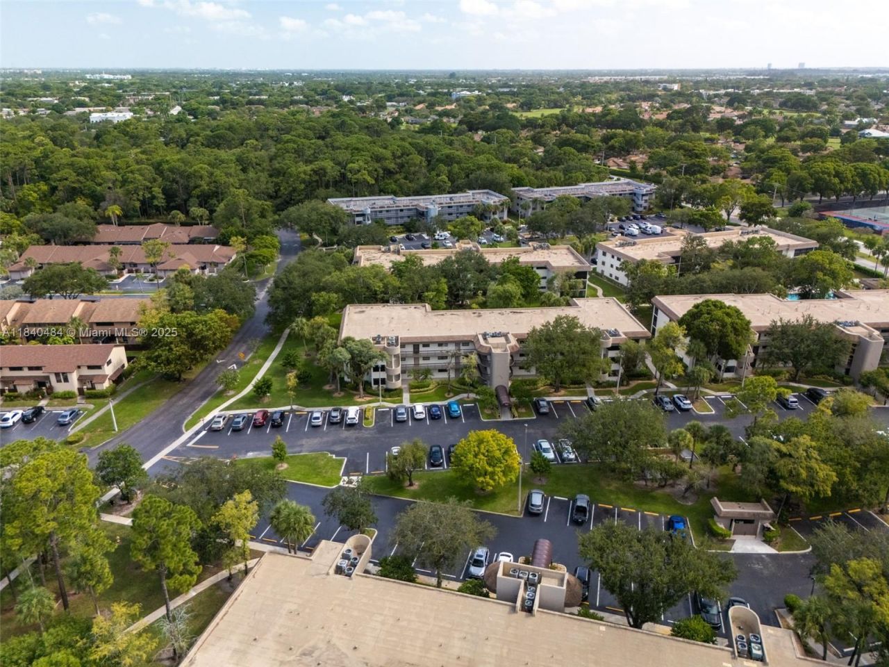 7625 NW 79th Ave, Unit 101, Tamarac, FL 33321 Photo