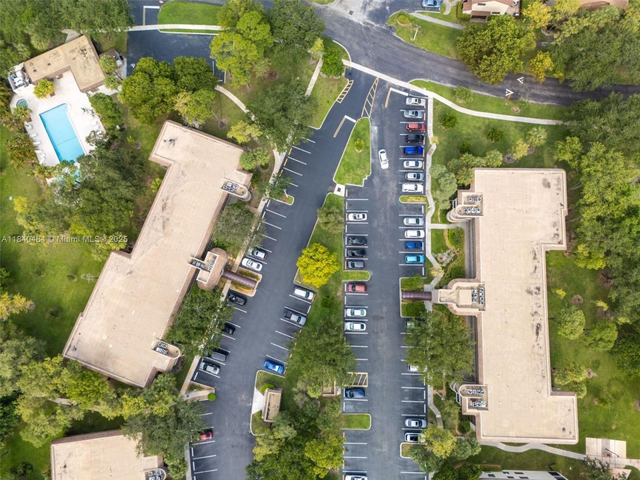 7625 NW 79th Ave, Unit 101, Tamarac, FL 33321 Photo