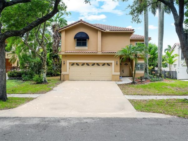 5919 NW 59th Ave, Parkland, FL 33067