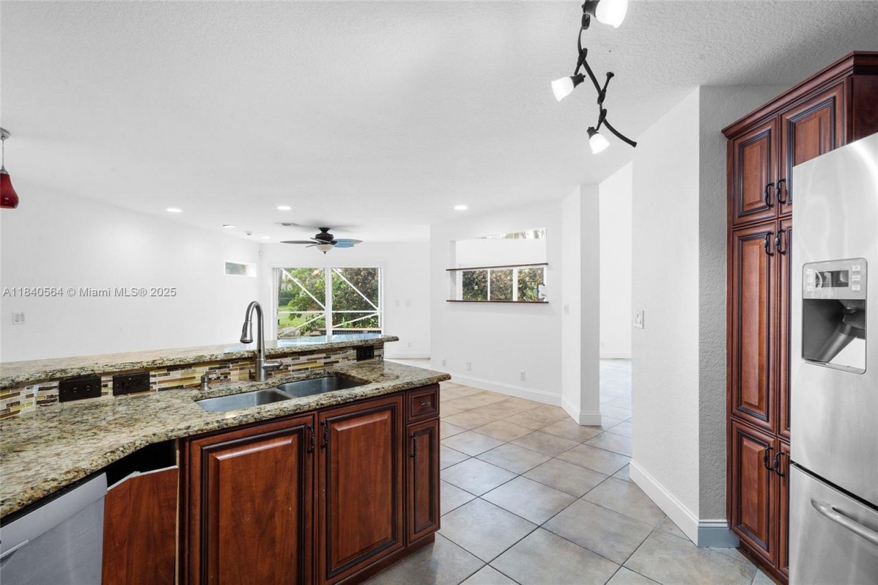 5919 NW 59th Ave, Parkland, FL 33067 Photo