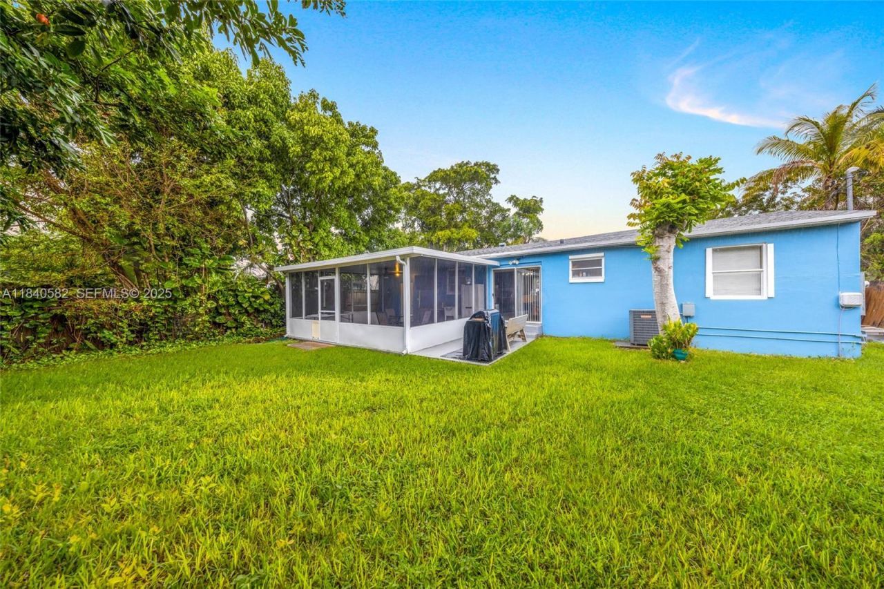 2506 Mayo St, Hollywood, FL 33020 Photo