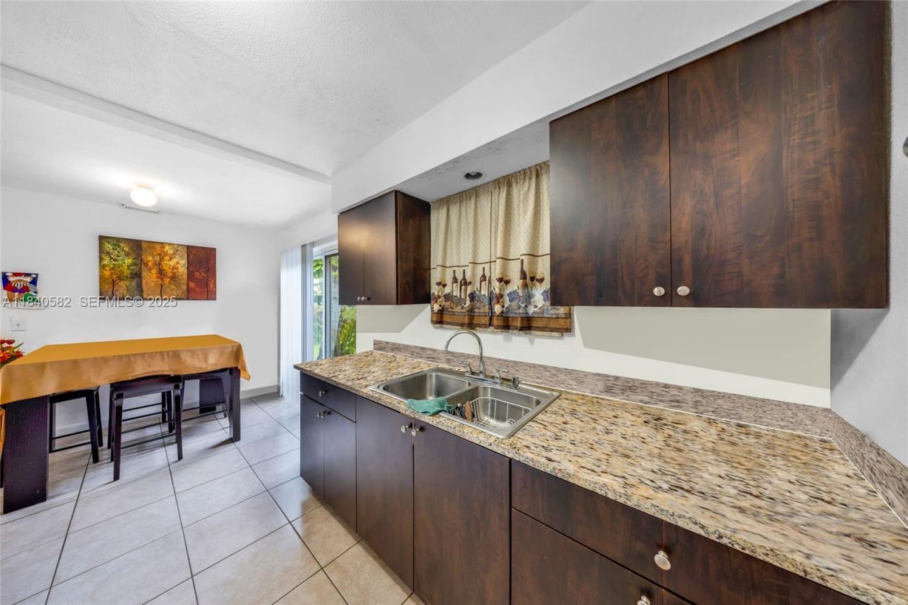 2506 Mayo St, Hollywood, FL 33020 Photo