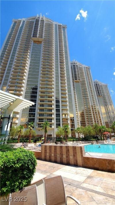125 E Harmon Avenue, Unit 220, Las Vegas, NV 89109 Main Photo