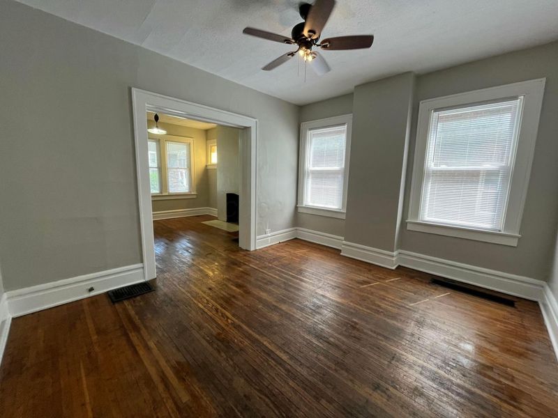 2395 Summit Street, Columbus, OH 43202 Photo 8