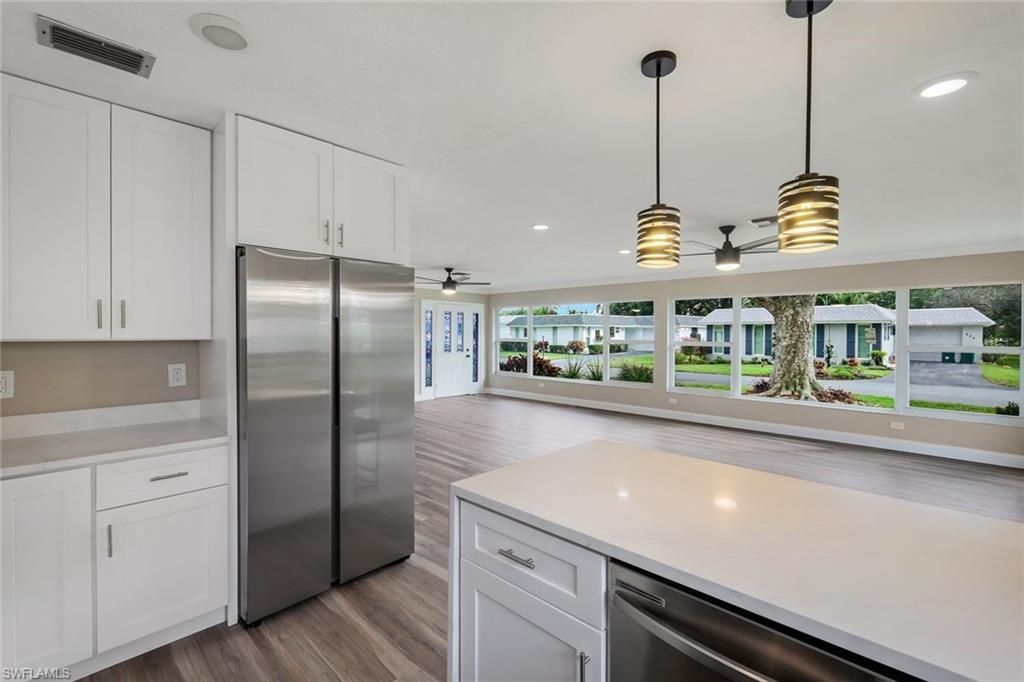 233 Yorkshire Ct, Naples, FL 34112 Photo