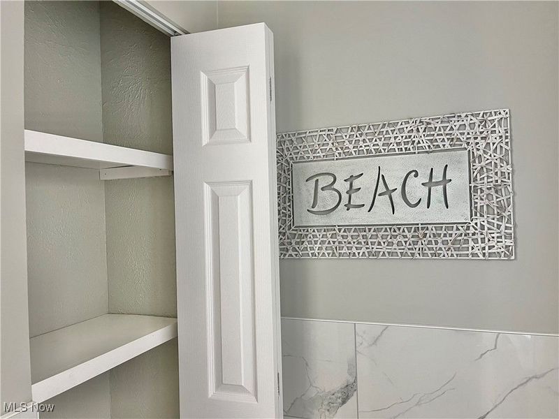 10914 Fidelity Avenue, Cleveland, OH 44111 Photo 21