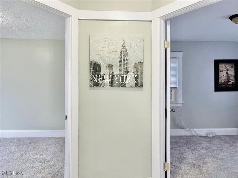 10914 Fidelity Avenue, Cleveland, OH 44111 Photo 22