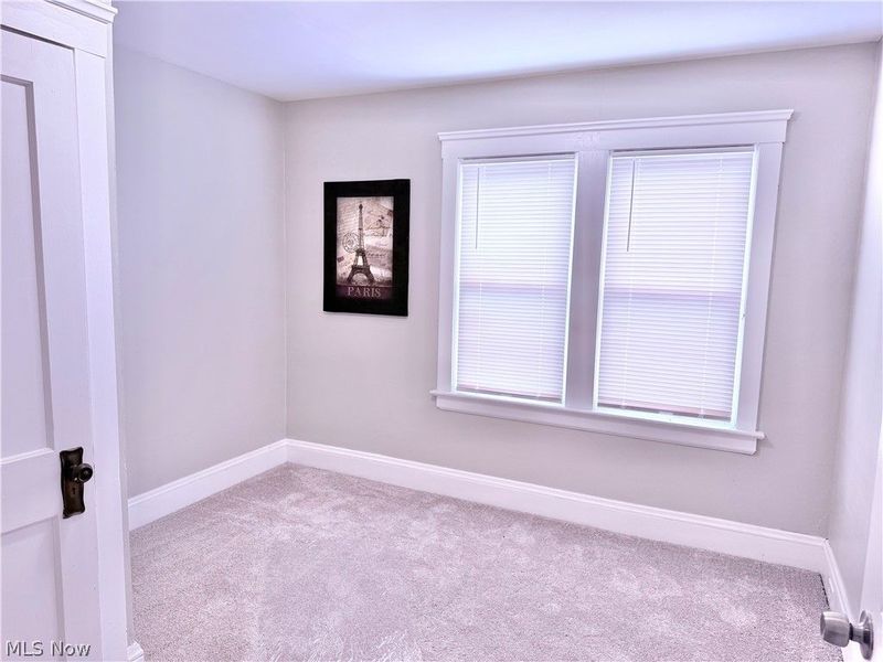 10914 Fidelity Avenue, Cleveland, OH 44111 Photo 24