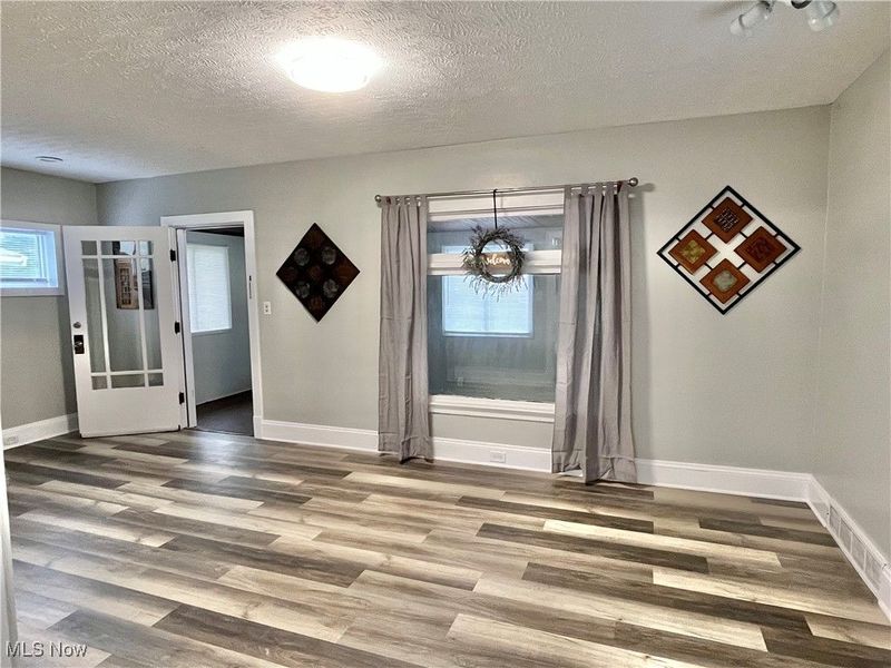 10914 Fidelity Avenue, Cleveland, OH 44111 Photo 33