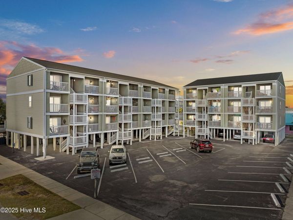 108 Lake Park Boulevard S, Unit 307, Carolina Beach, NC 28428