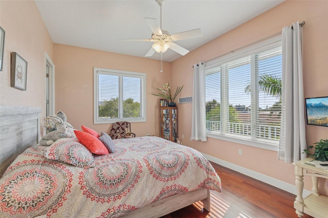 5521 Windward Way, New Port Richey, FL 34652 Photo