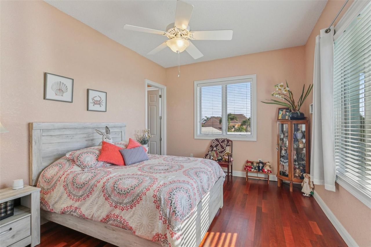 5521 Windward Way, New Port Richey, FL 34652 Photo