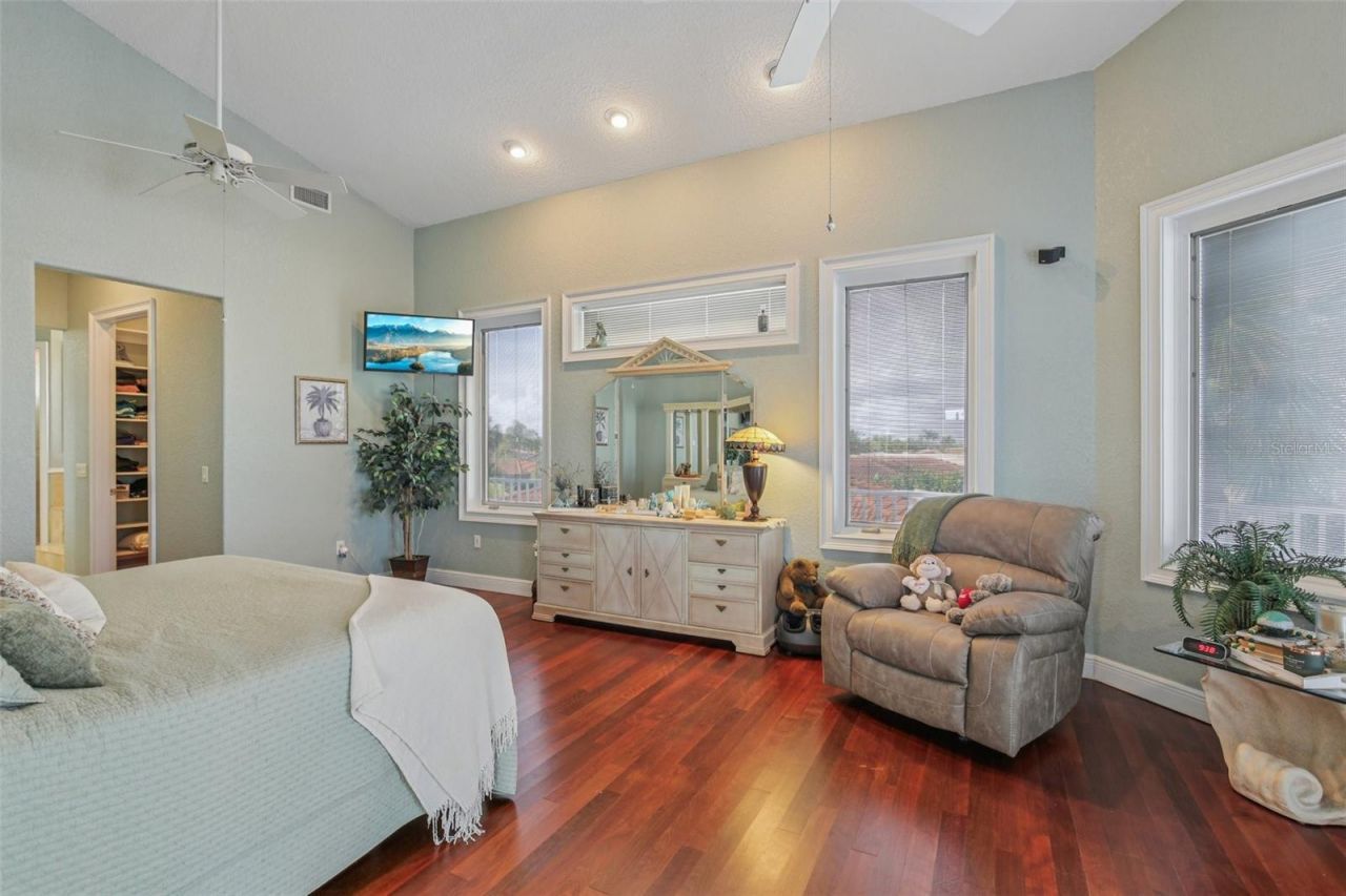 5521 Windward Way, New Port Richey, FL 34652 Photo