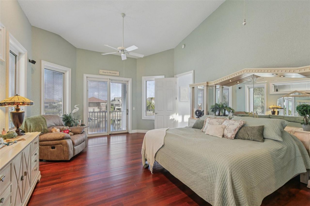 5521 Windward Way, New Port Richey, FL 34652 Photo