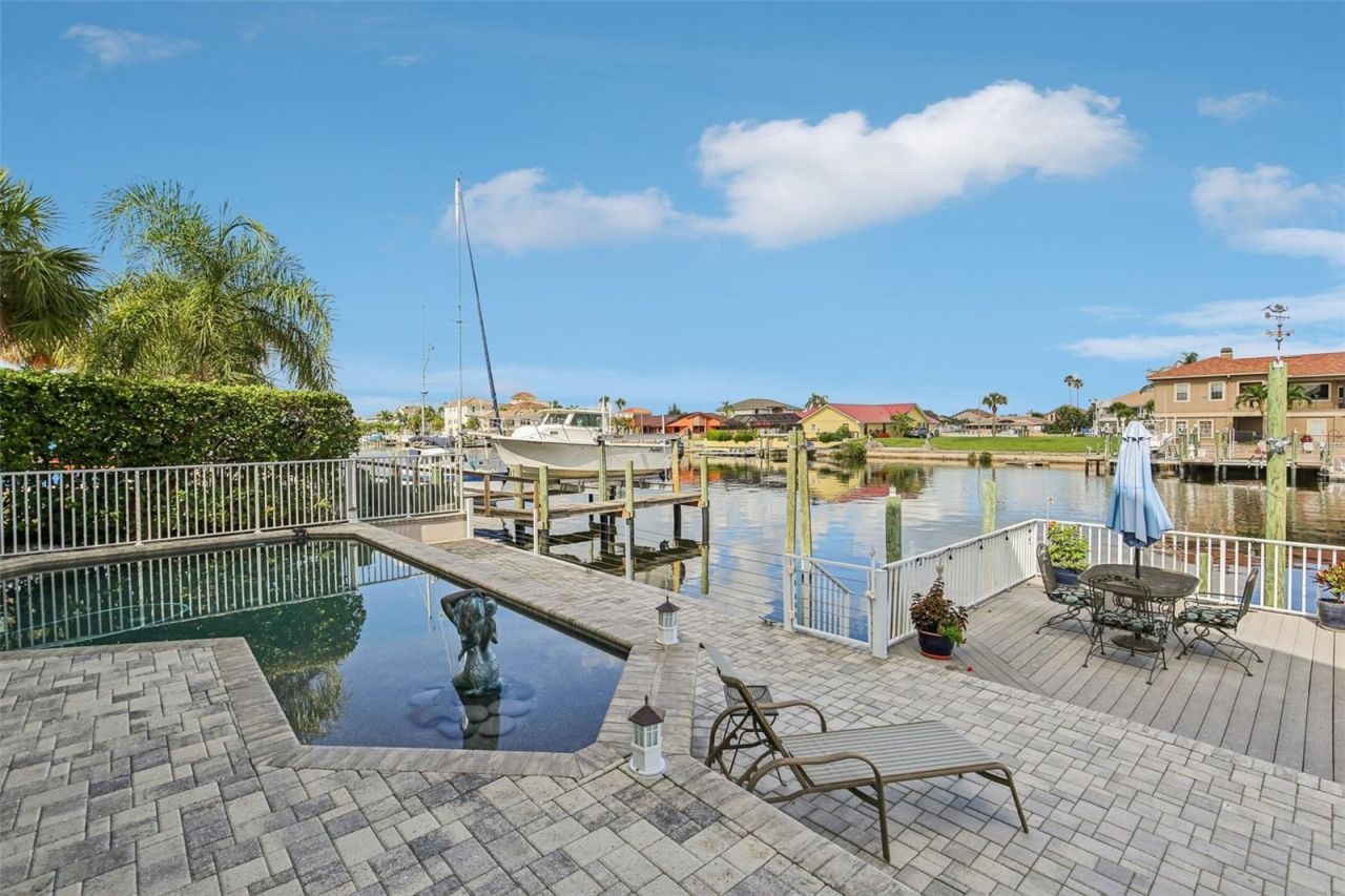 5521 Windward Way, New Port Richey, FL 34652 Photo