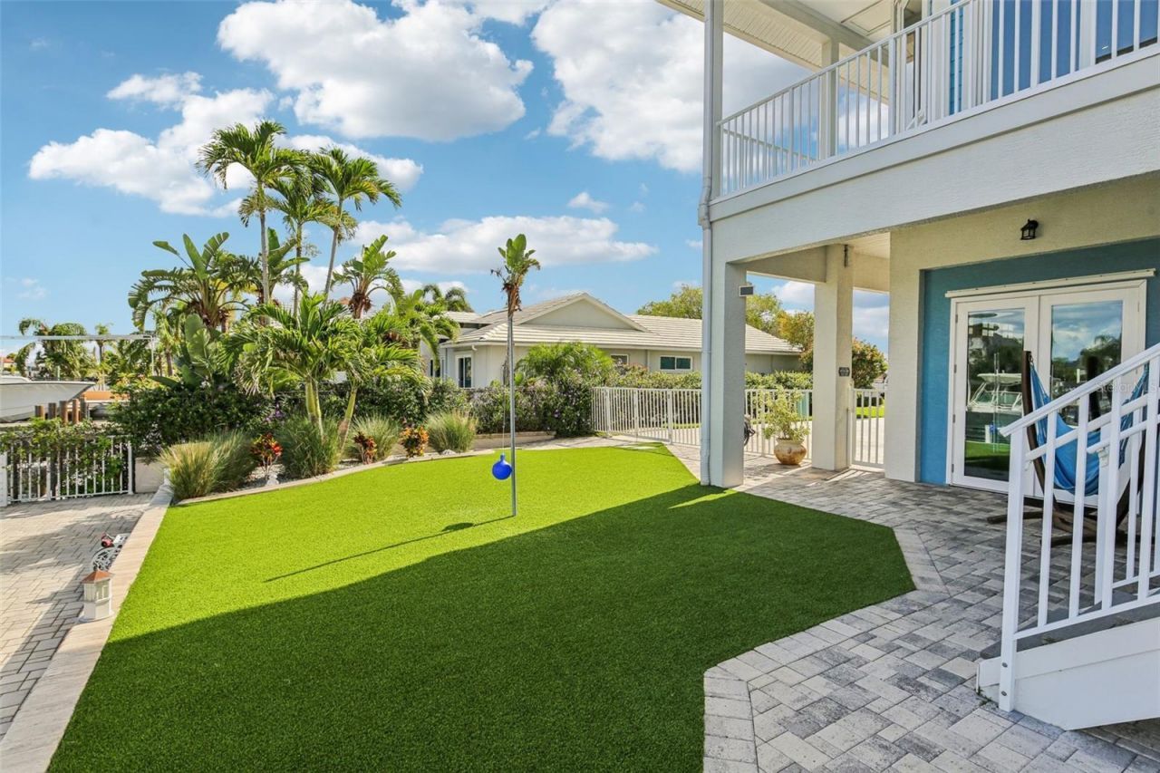 5521 Windward Way, New Port Richey, FL 34652 Photo